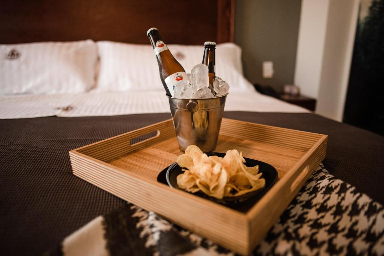 Hotel Rm Avandaro Valle de Bravo Dış mekan fotoğraf